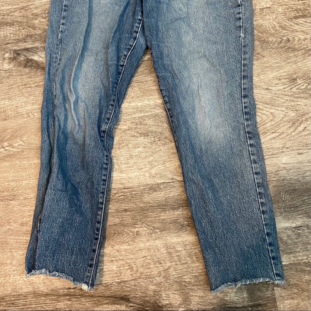 Universal Thread Jeans 💙 - Picture 3 of 3
